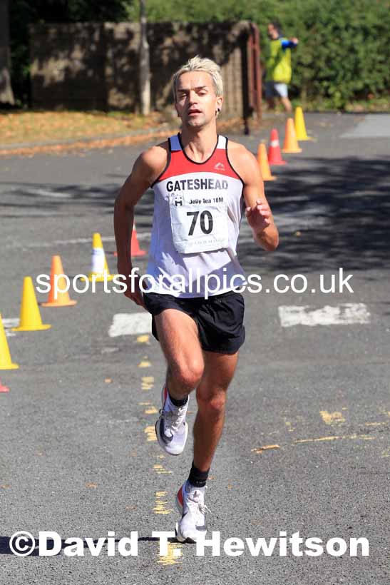 Tynedale Jelly Tea 10 Mile Road Race, Ovingham, Northumberland, Sunday, Aug. 21st. Photo: David T. Hewitson/Sports for All Pics